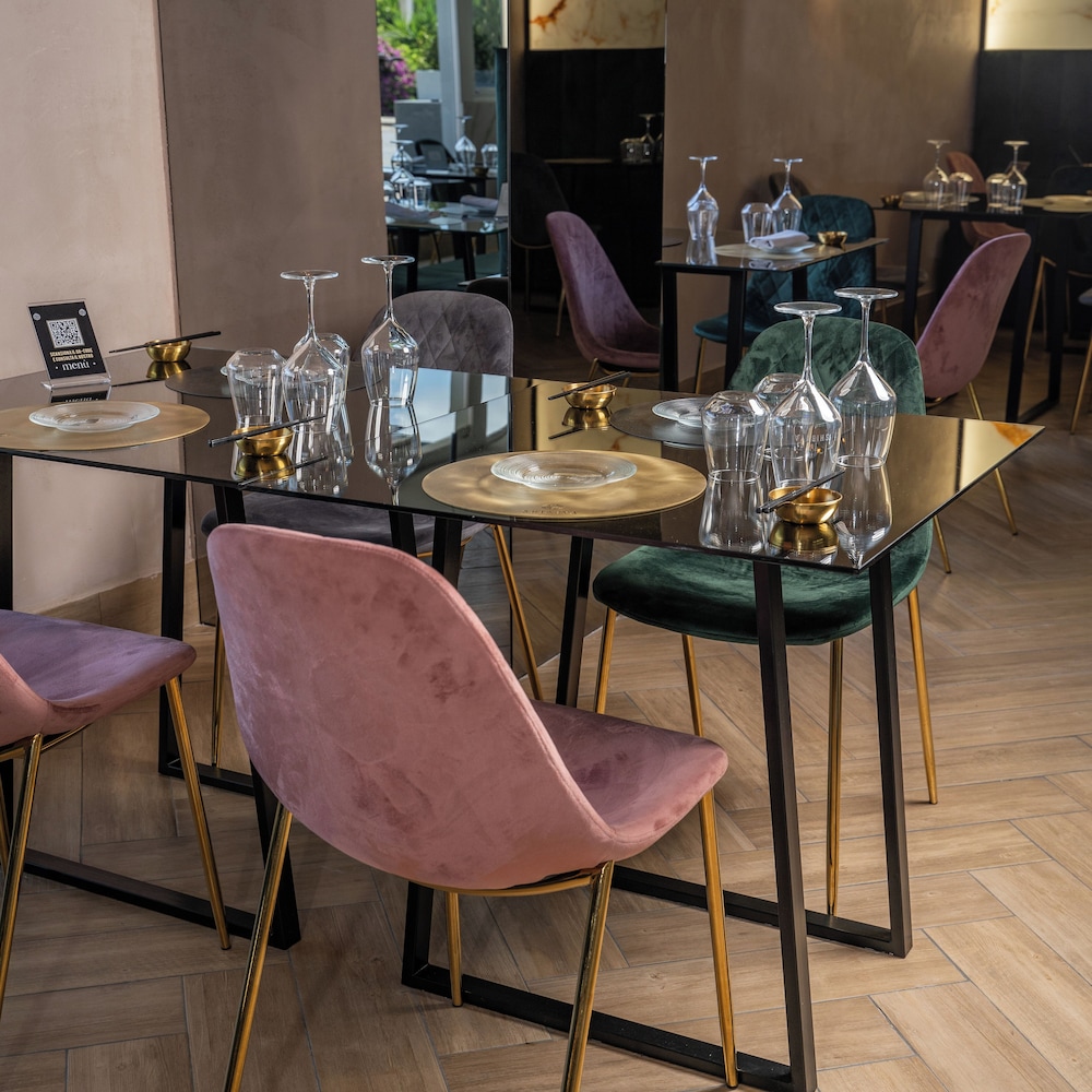 Puteoli Palace Hotel 36/50
