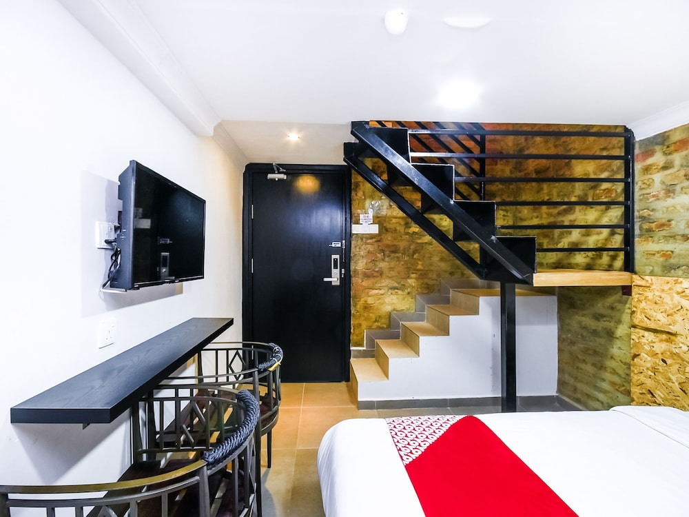 Oyo 1023 La Mirina Boutique Inn 19/23