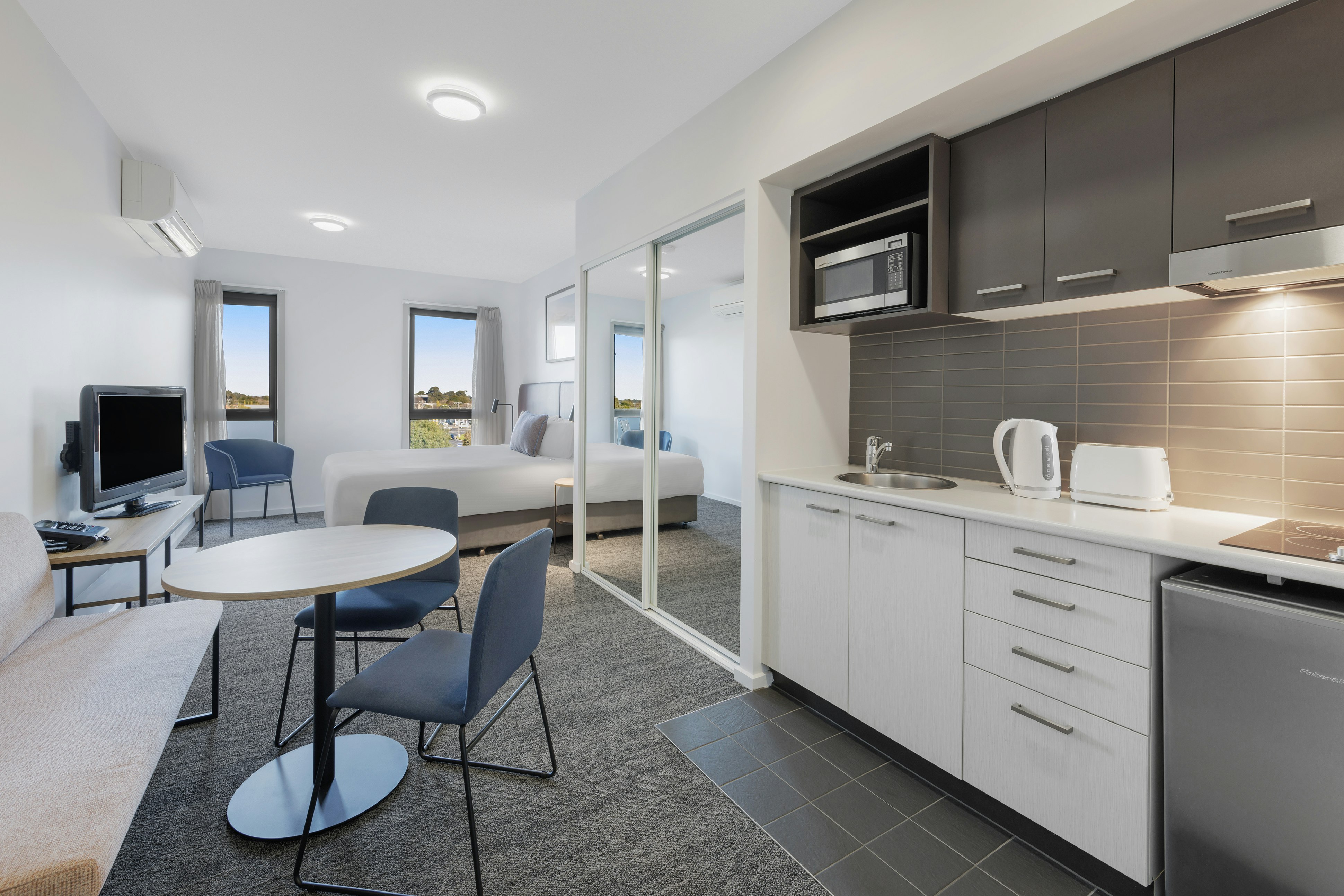 Quest Werribee 20/44