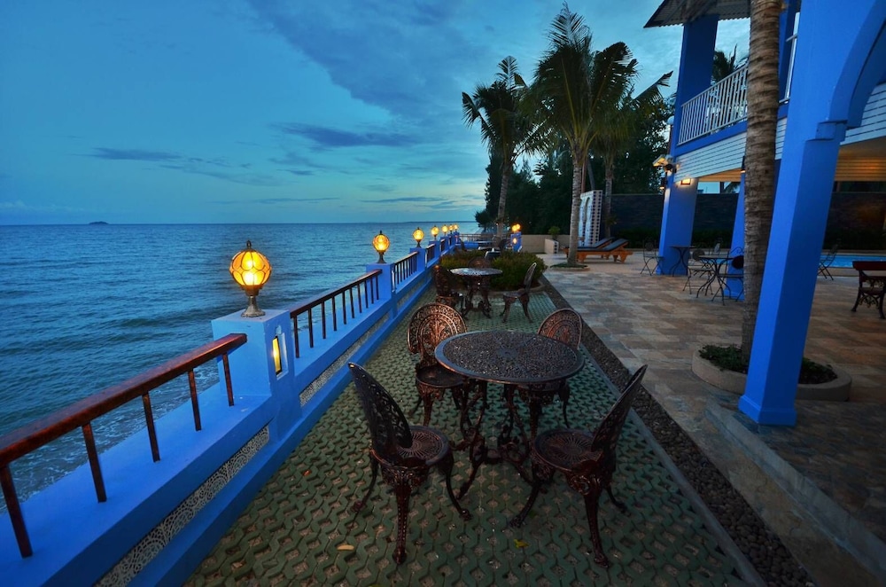 Pearl By The Sea Resort 53/62
