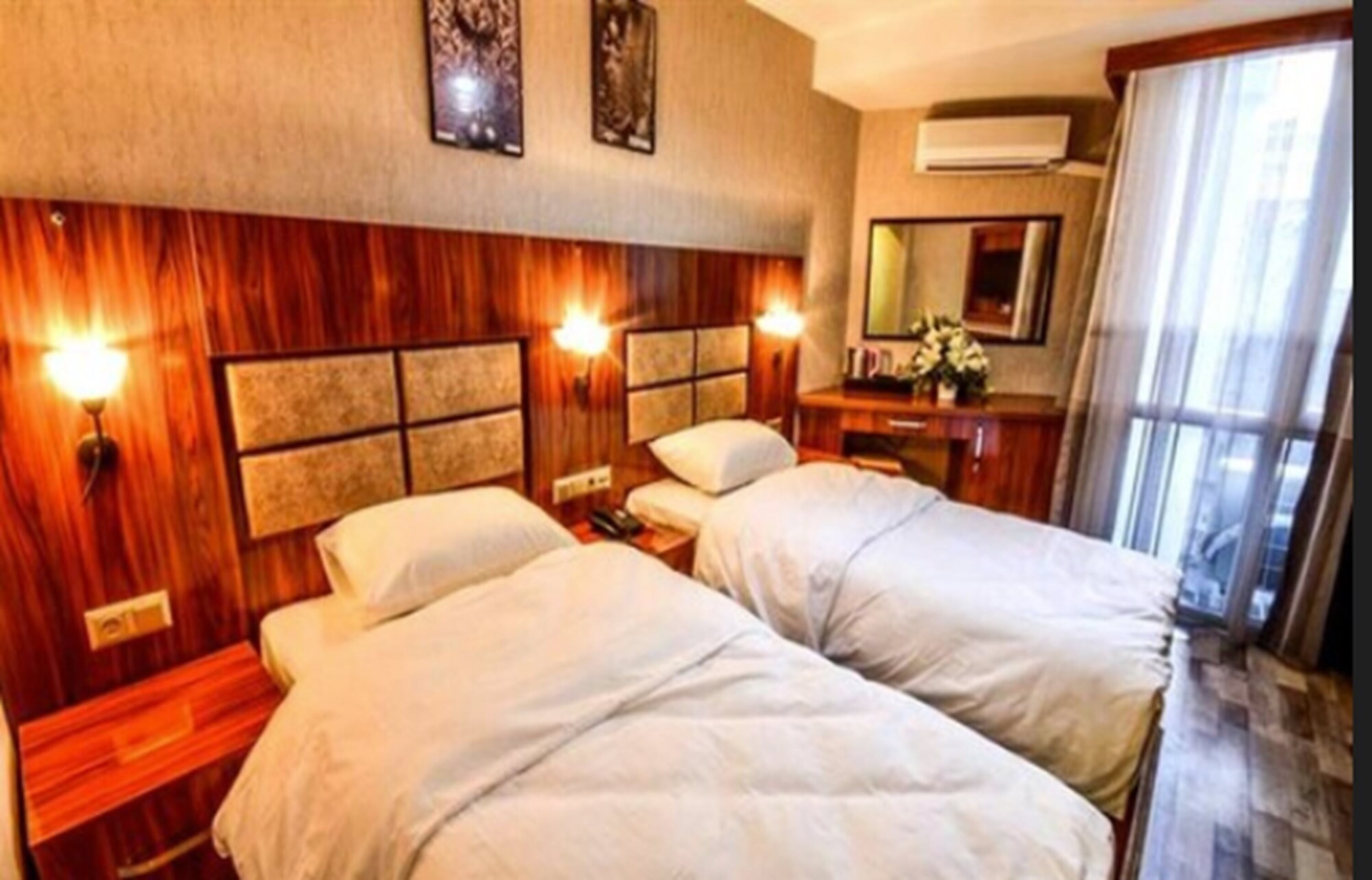 BASIC, TWIN BEDS