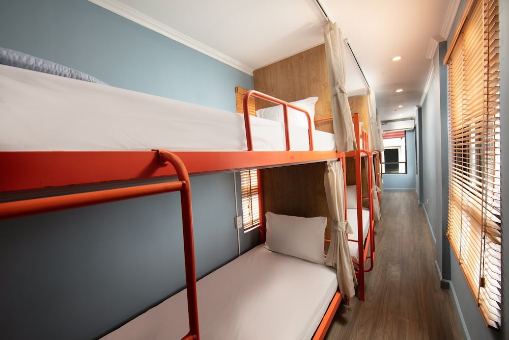 Bonsella Cozy Hotel 12/45