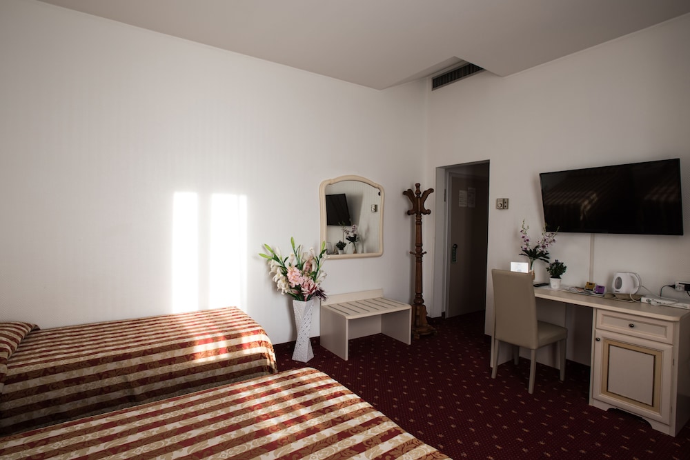 Hotel Centrale 18/27