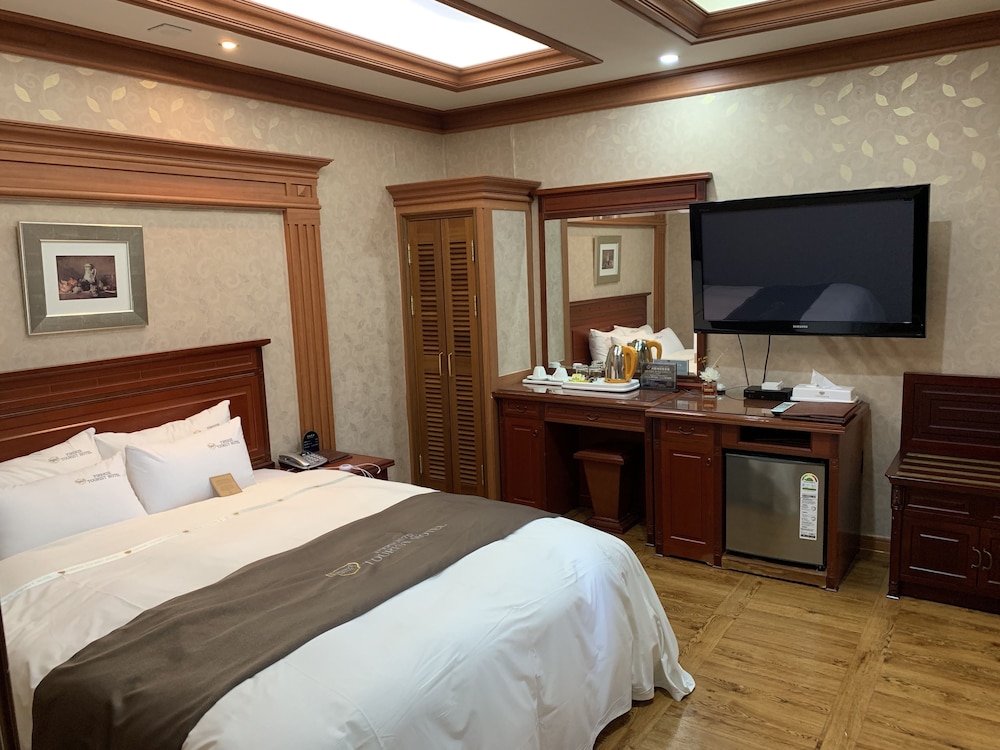 Browndot Hotel Sangmu 6/50