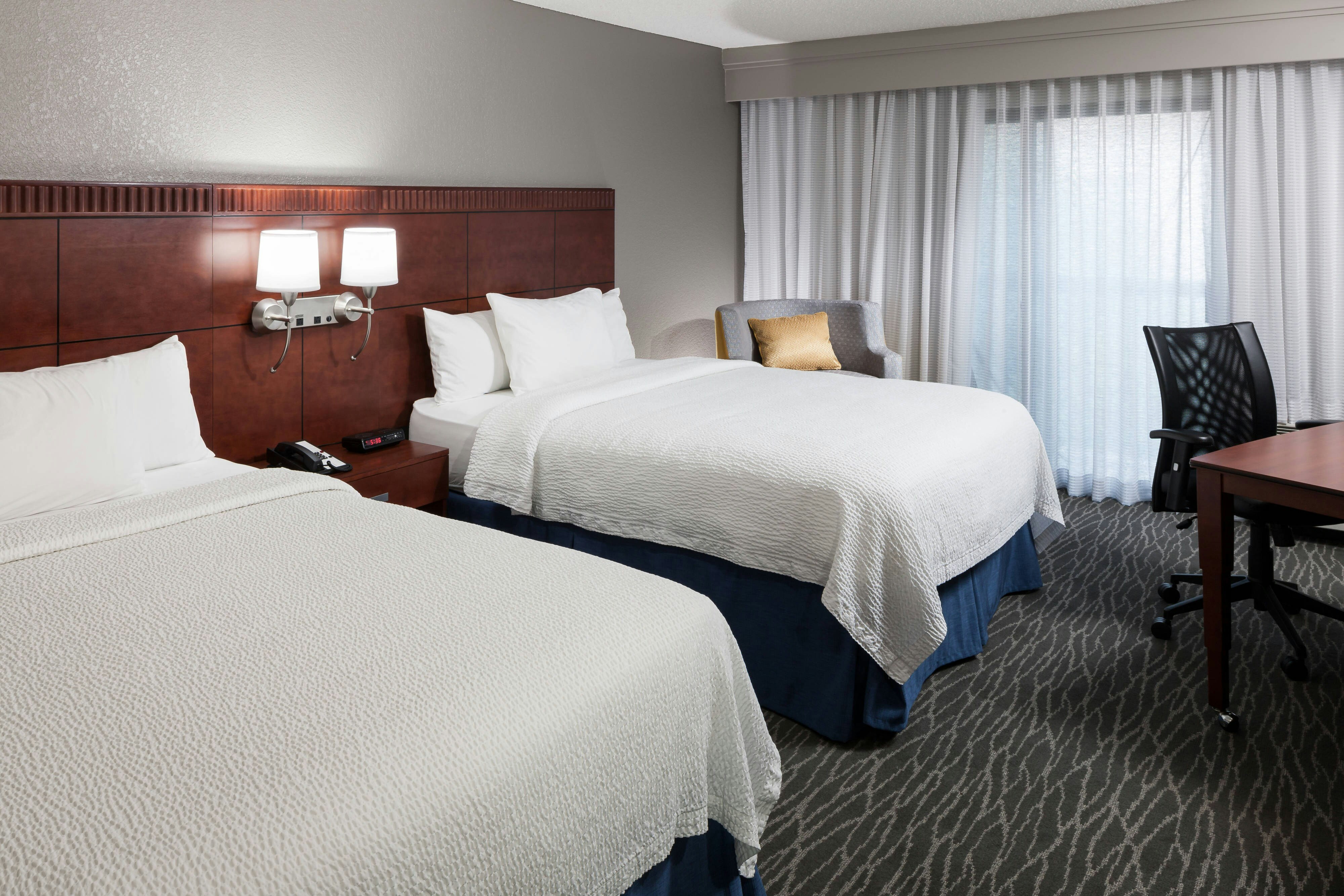 room, 2 queen beds