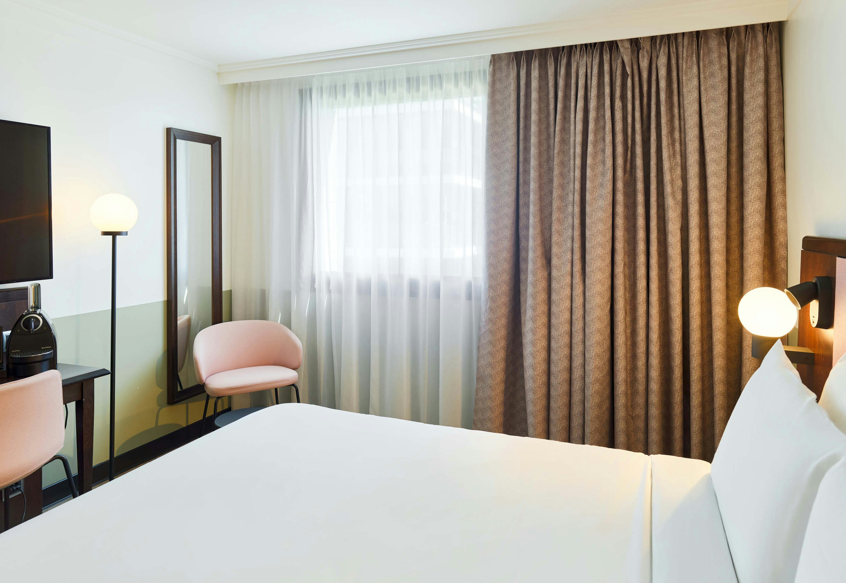 B&B Hotel Saint Quentin en Yvelines Centre Gare 10/32