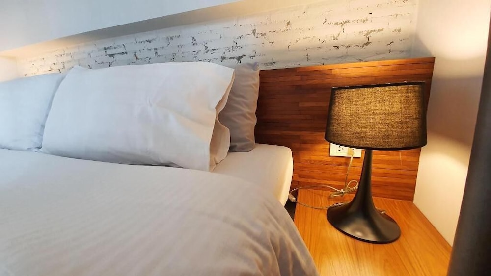 S2 Hotel 26/68
