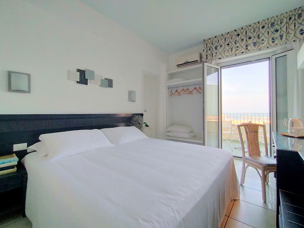 Hotel Luxor Beach 28/60