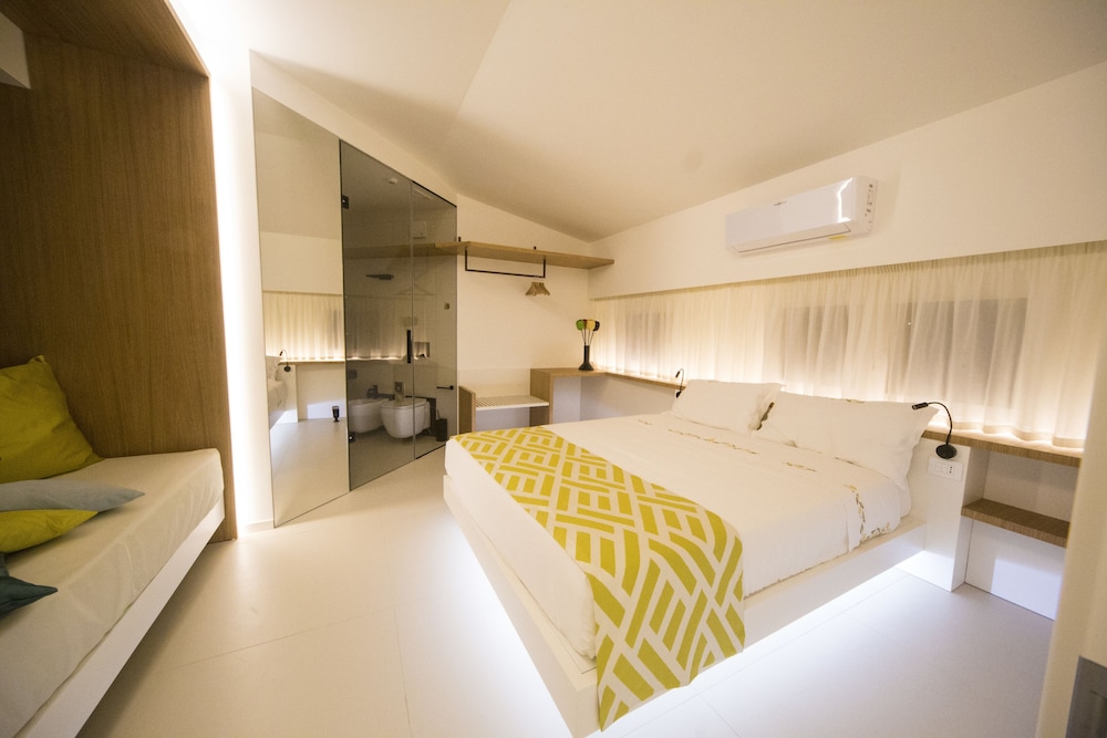 Hedoné Design Experience B&B 14/50