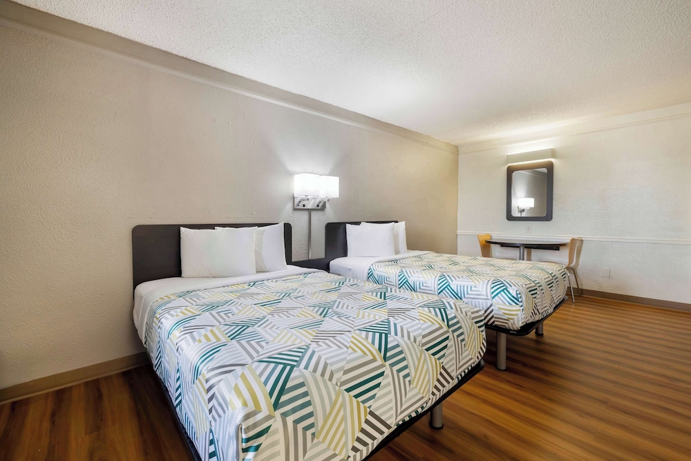 غرفة ديلوكس بسريرين مزدوجين، Motel6 Beaumont, TX 2/4