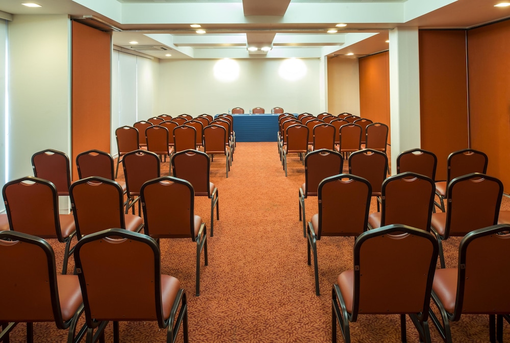 Hotel VM Express Queretaro 41/47