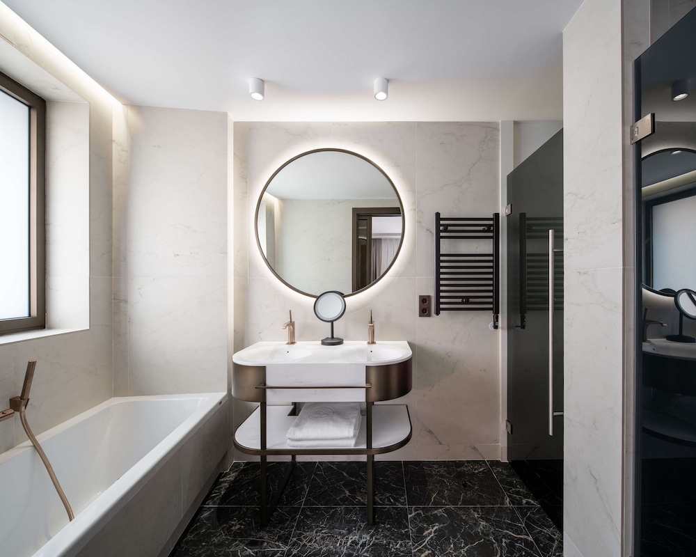 Radisson Collection Hotel, Magdalena Plaza Sevilla 71/73