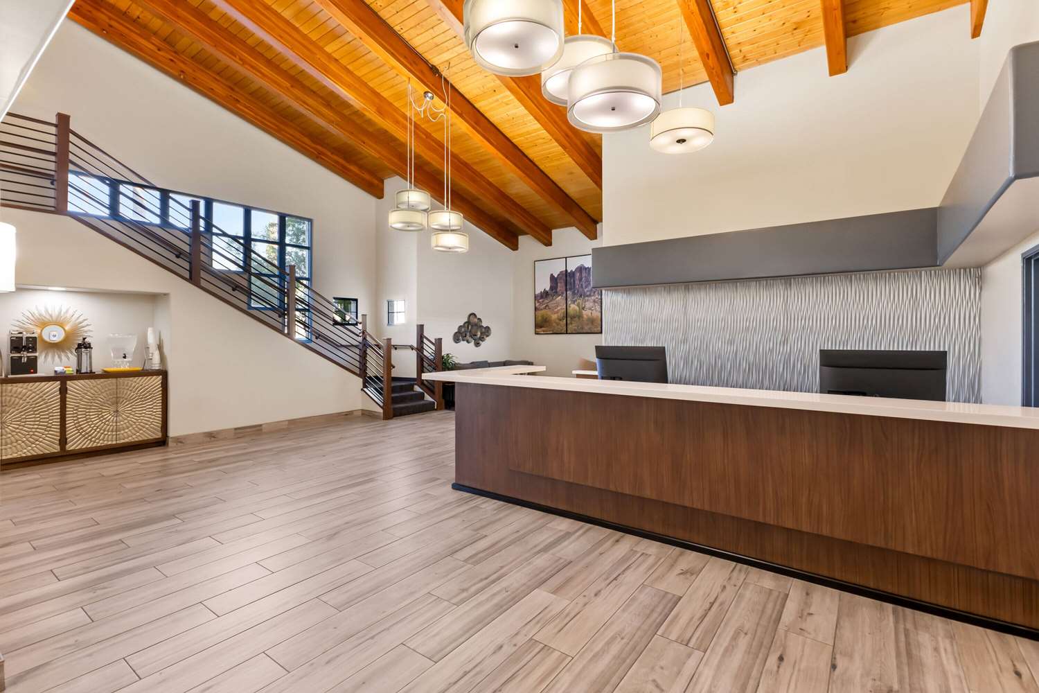 Days Inn & Suites by Wyndham Mesa Near Phoenix 5/36