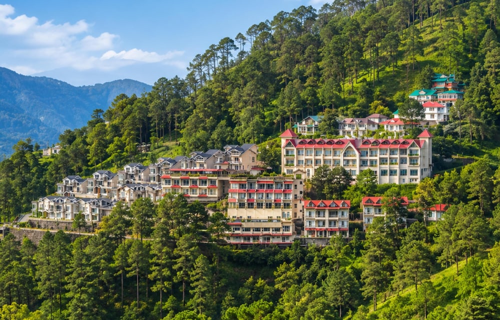 Glenview Resort Kasauli, a member of Radisson Individuals 44/50