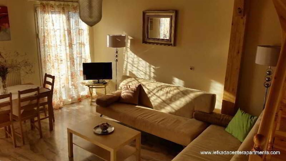 LEFKADA CENTER APARTMENTS 18/32