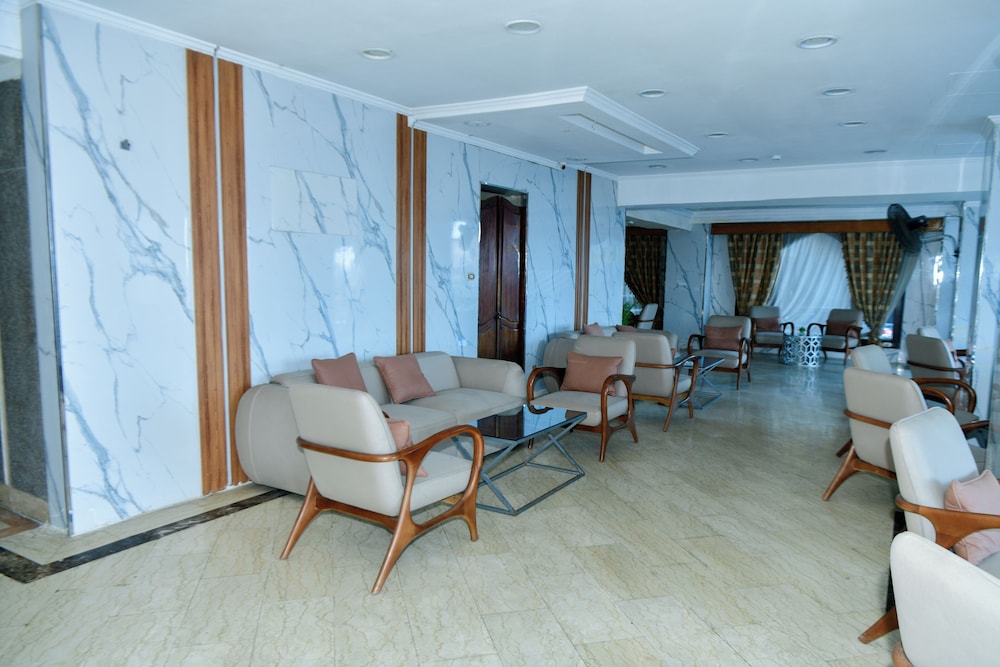 Regency Alexandria 8/16