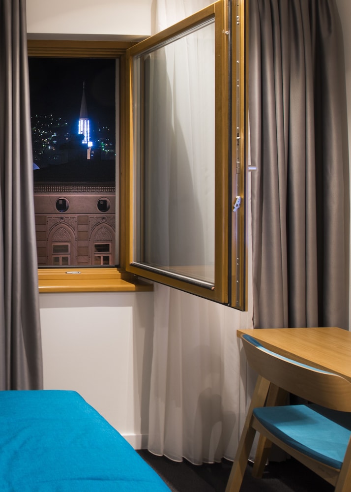 Hotel Sana 15/37