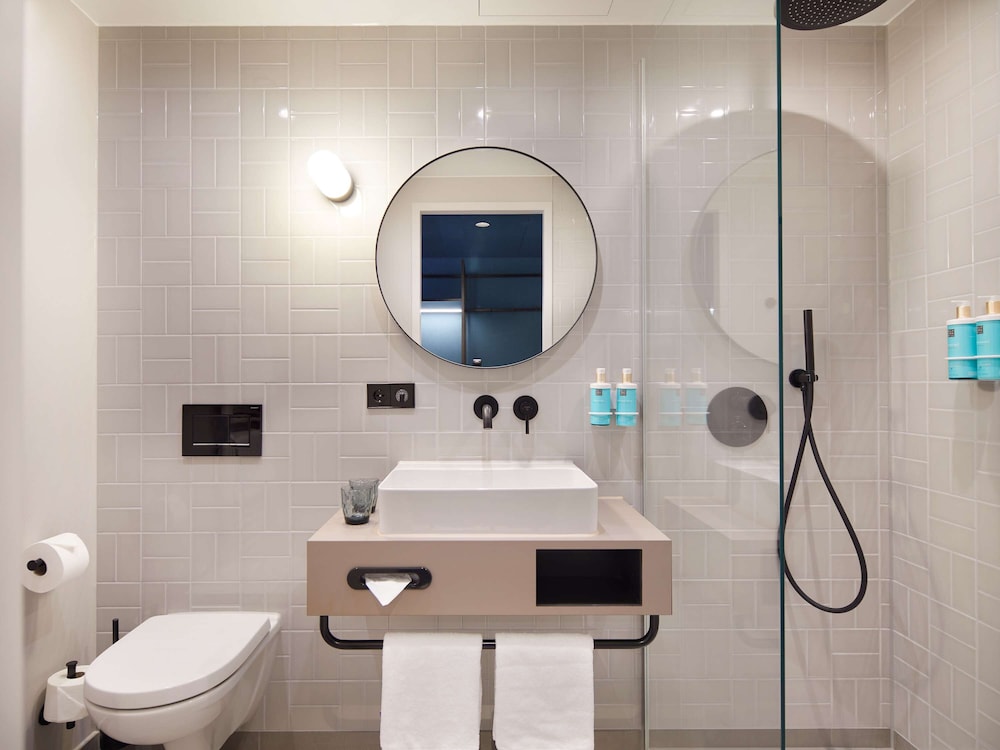 Novotel Hamburg Central Station 50/50