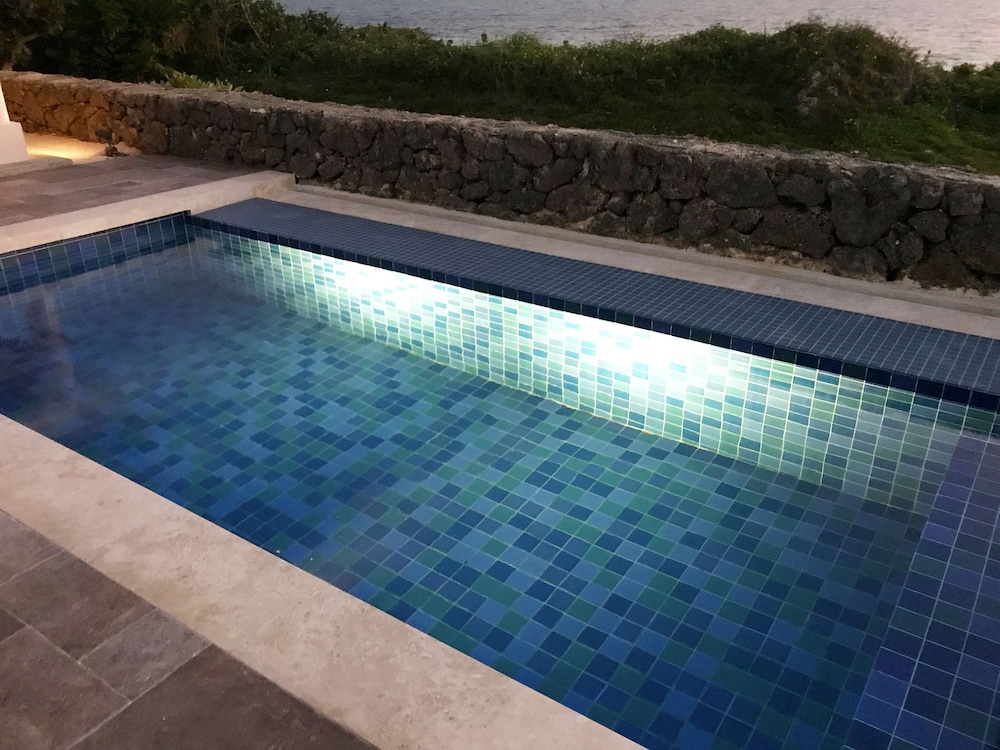 Villabu Resort 30/63