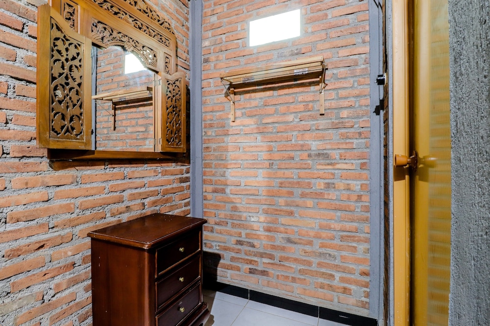 d Hasinda Homestay 14/56