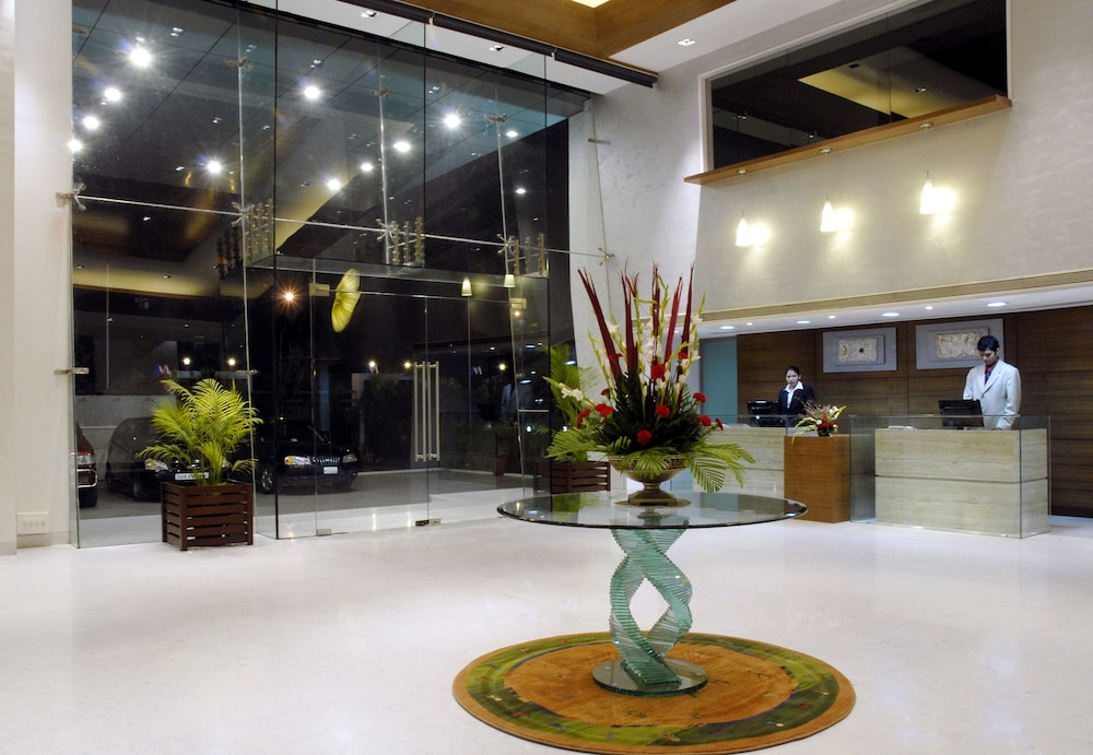 The Fern Residency Subhash Bridge Ahmedabad 7/65
