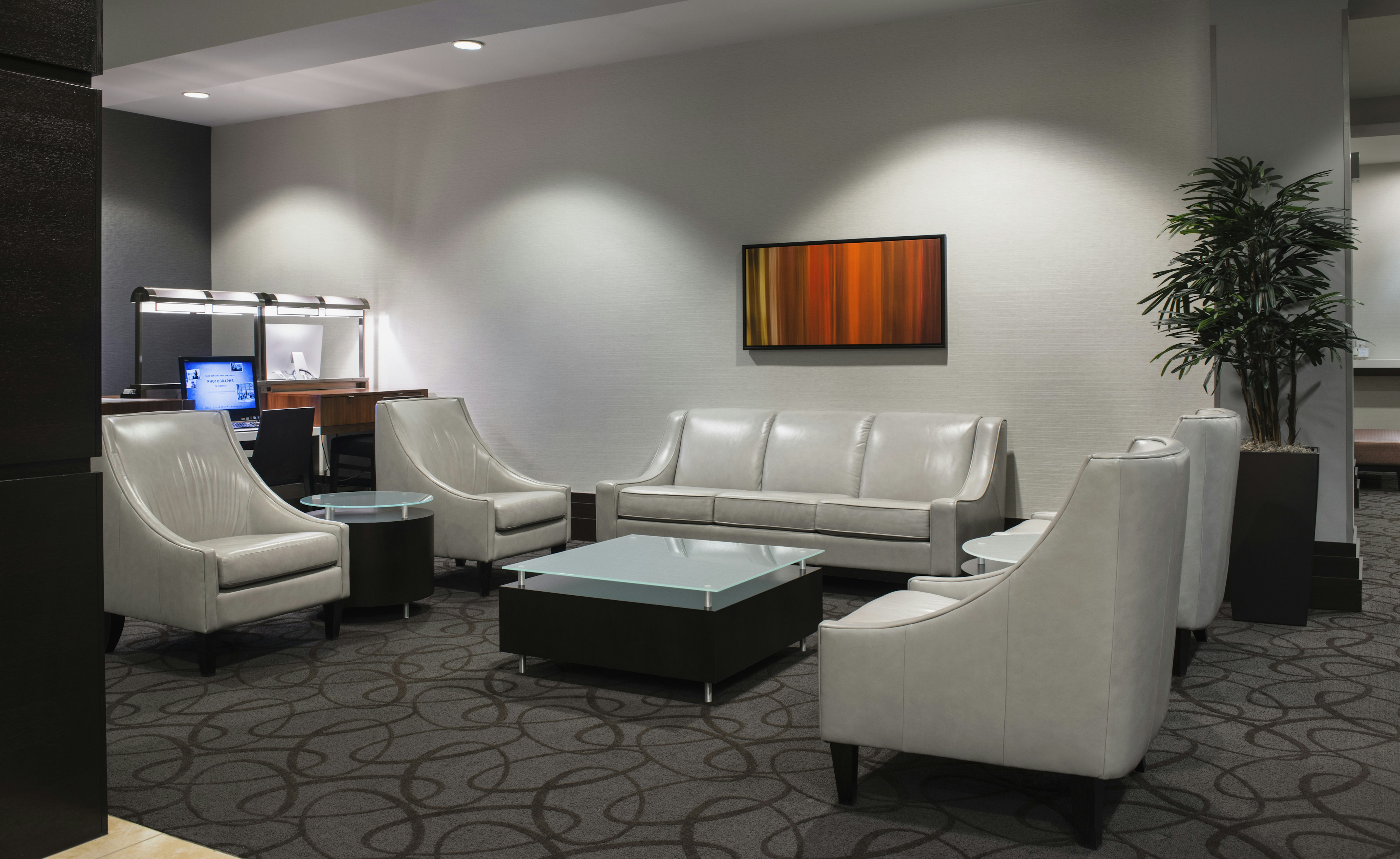 Hilton Winnipeg Airport Suites 34/65