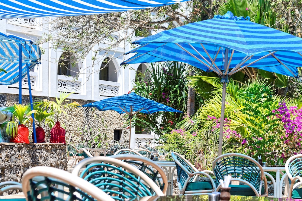 Kaskazi Beach Hotel 26/36