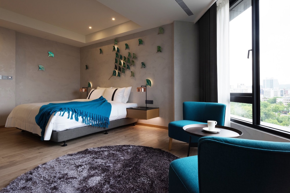 LUXURY, DOUBLE BED