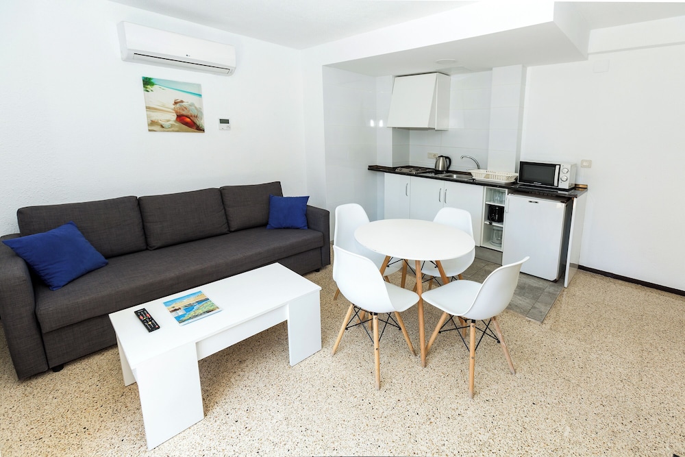 Hostal El Mercat 45/60