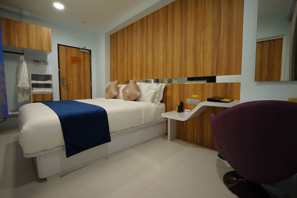 Five6 Hotel Splendour 37/75