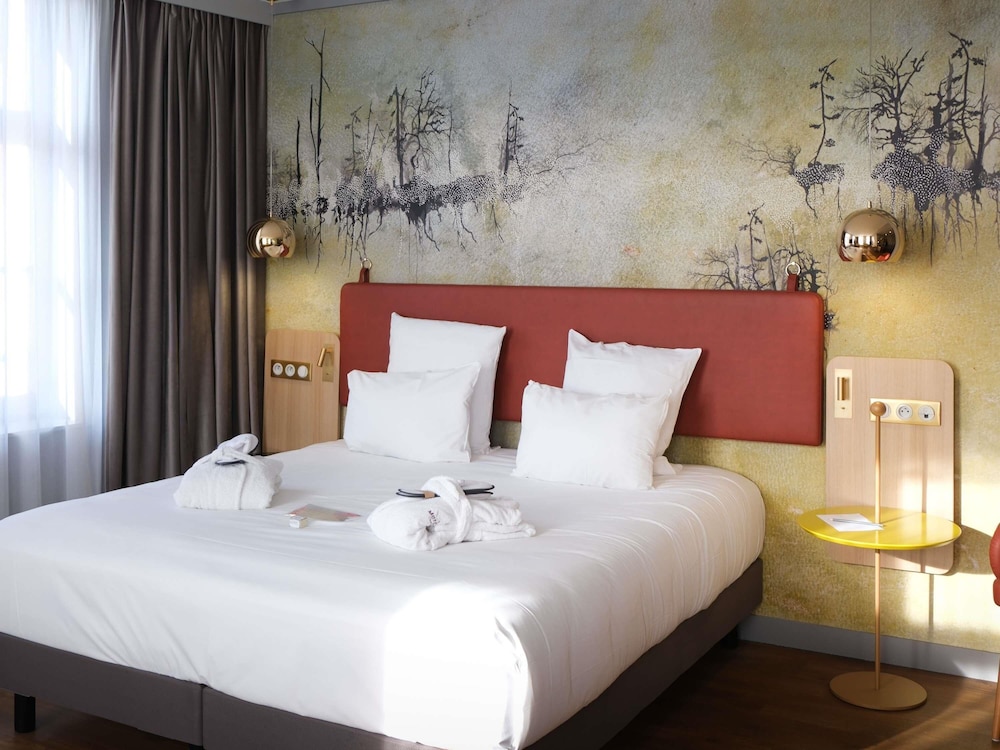 Mercure Saint Omer Centre Gare 30/75