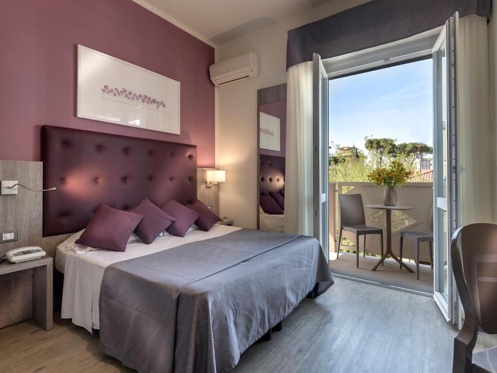 Hotel Azzurra 11/50
