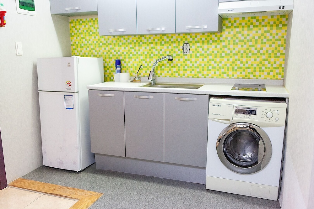 Familie Guest House Busan Station - Hostel 9/50
