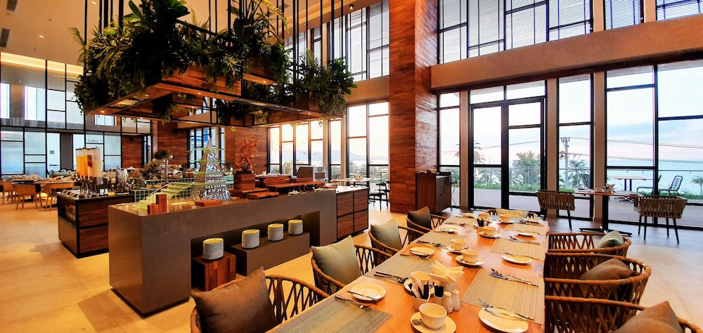 Anya Premier Beachfront Hotel Quy Nhon 36/50
