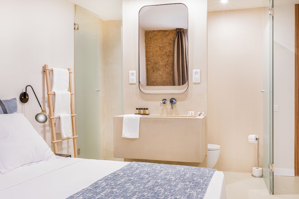 Casa Lirio Hotel Boutique 58/59