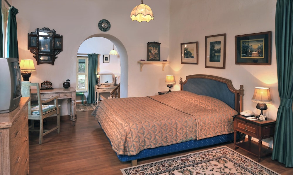 WelcomHeritage Connaught House 12/50