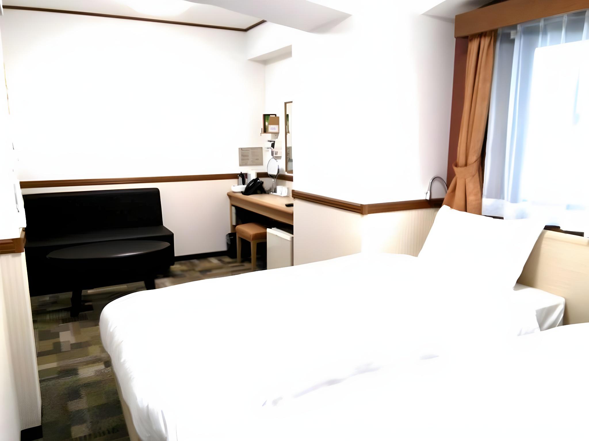 Hollywood, Twin Beds