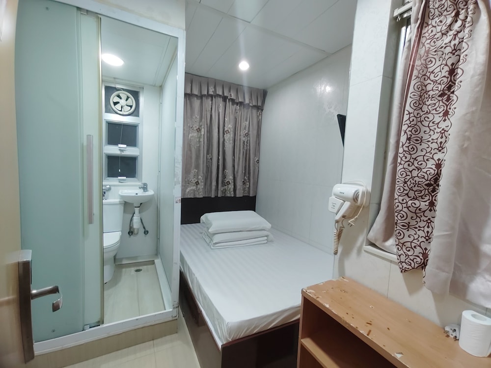 Kam Fu Guest House 31/31