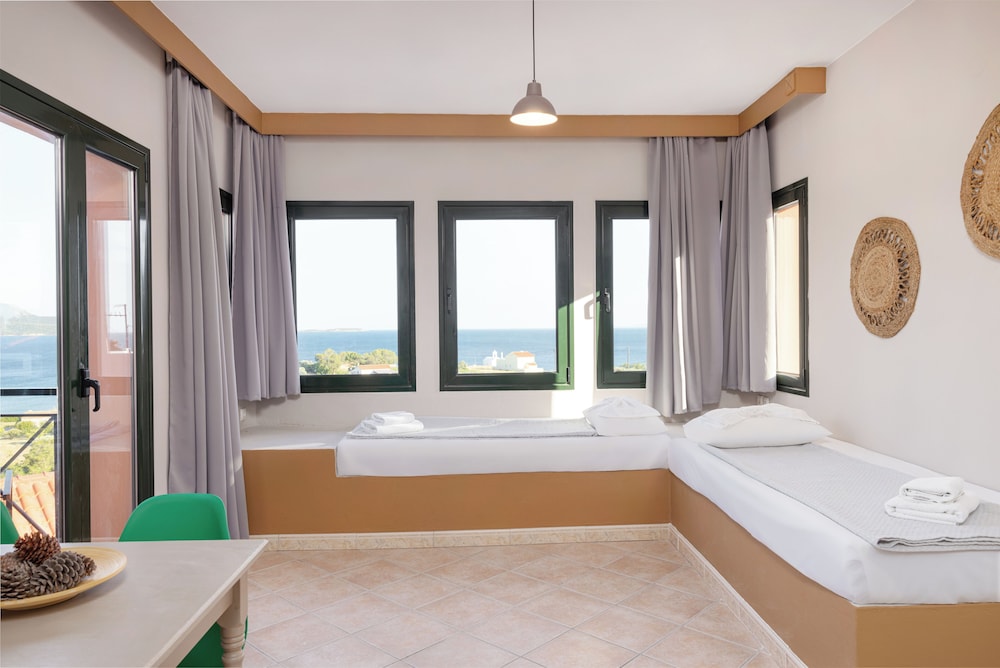 Nisea Hotel Samos 51/106