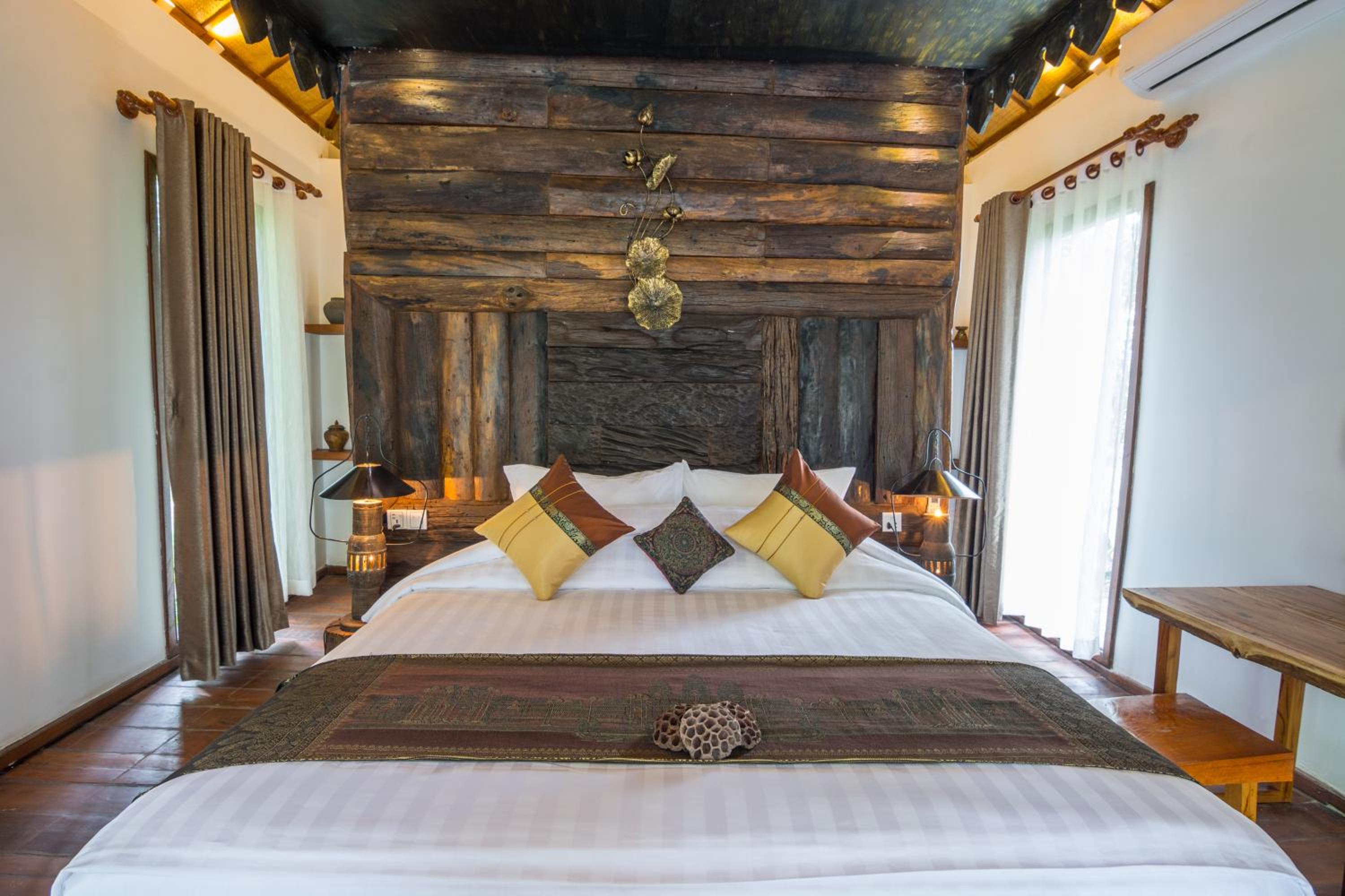 Deluxe, Double Bed, Balcony