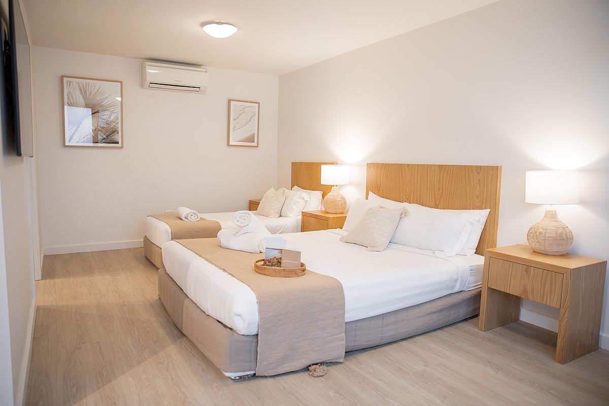 Shared, Twin Beds