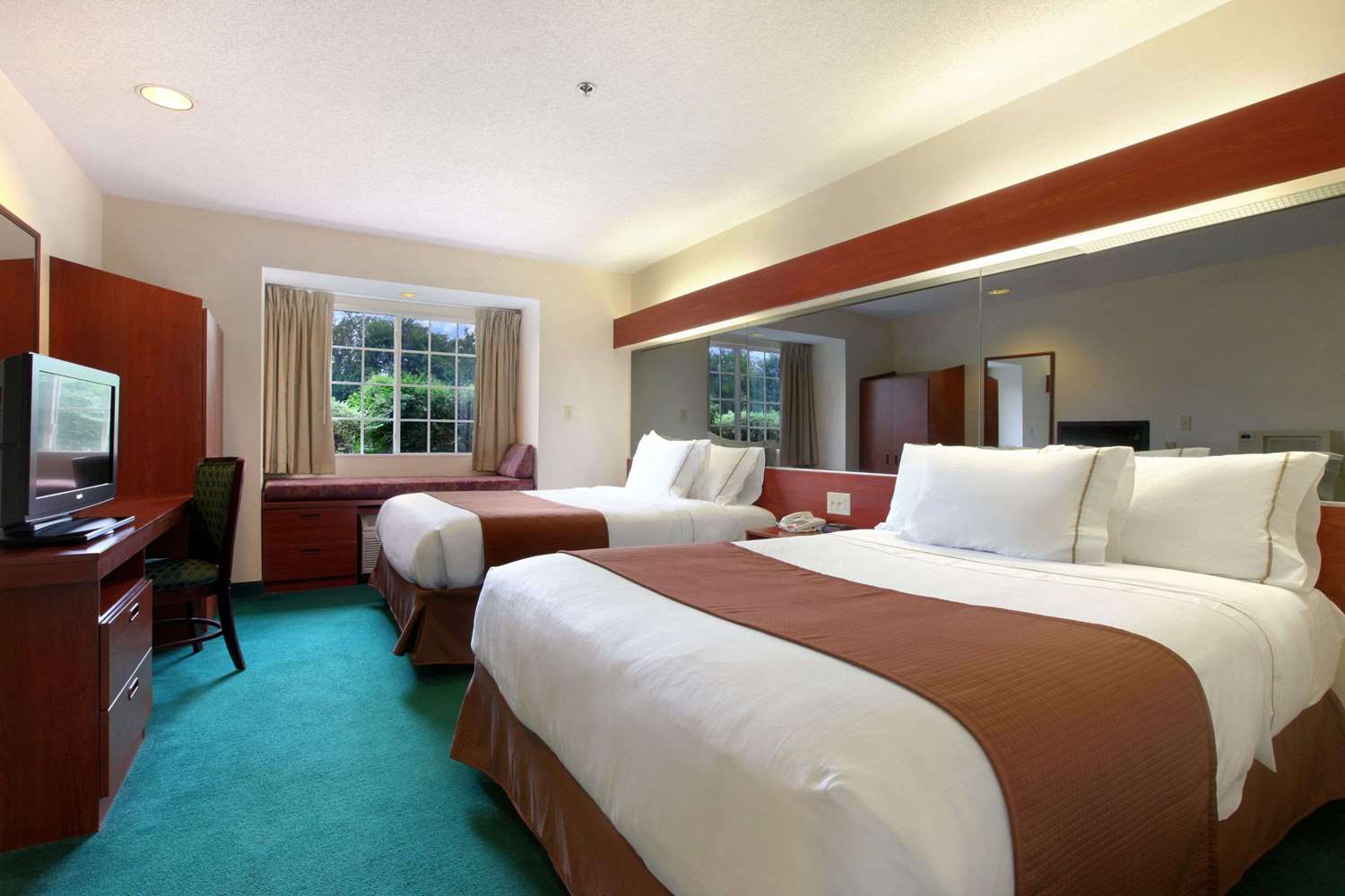 Super 8 By Wyndham Harbison Parkridge Hospital 9/30