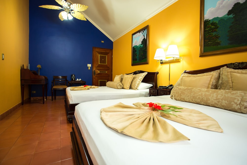 Hotel Cuna Del Angel 8/58