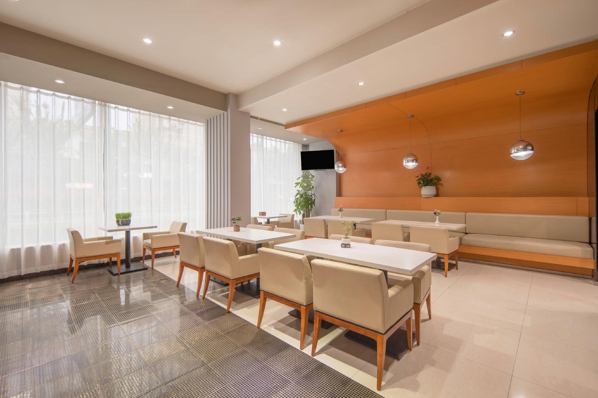 Jinjiang Inn (Lin'an Qianwang Street) 45/57