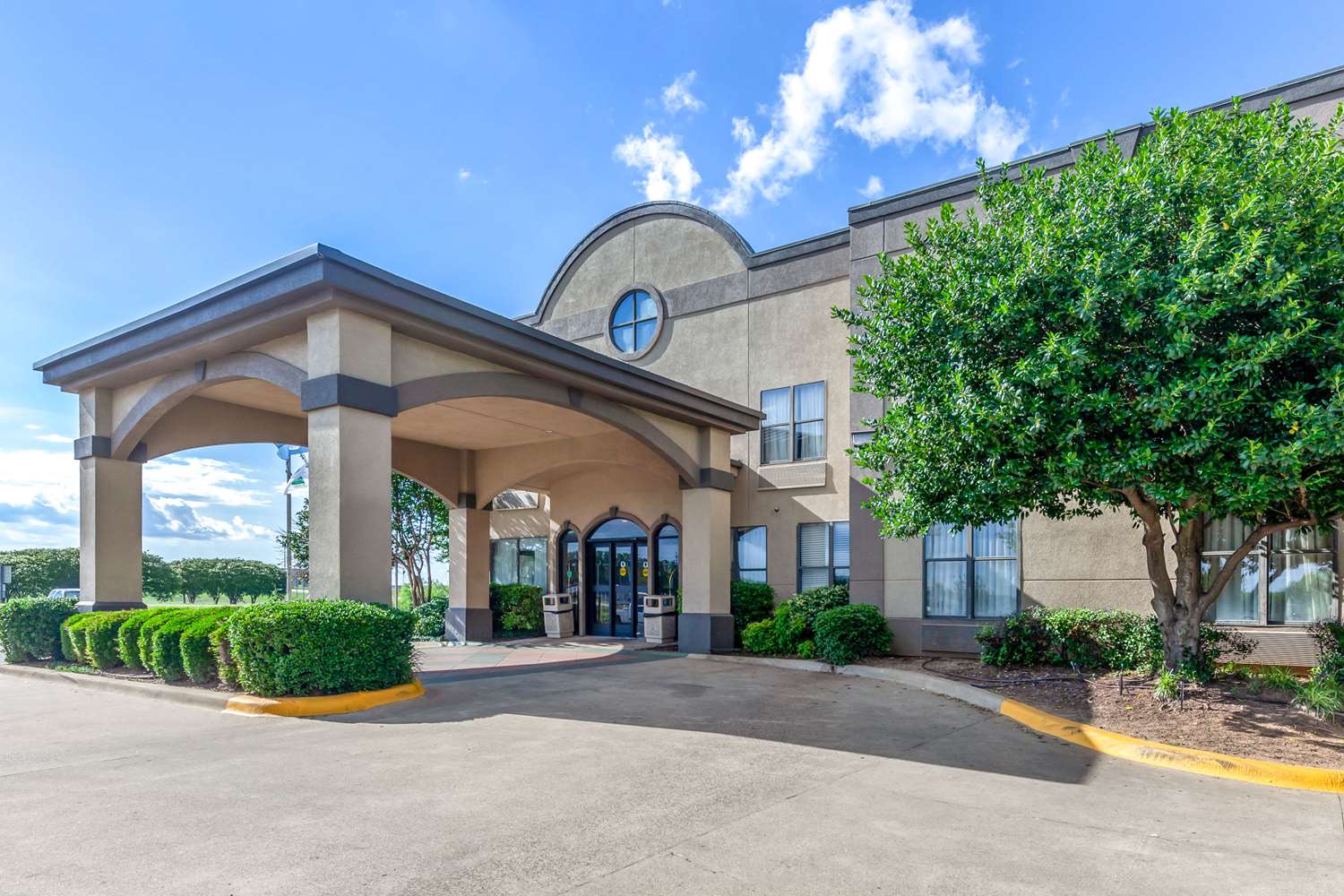 Quality Inn Suites Durant 2/28