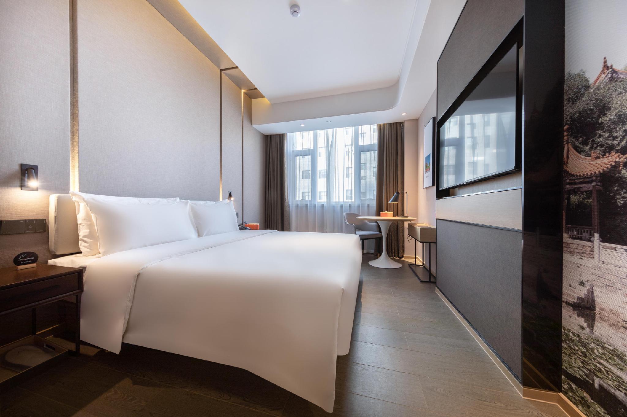 Elegant, Double Bed