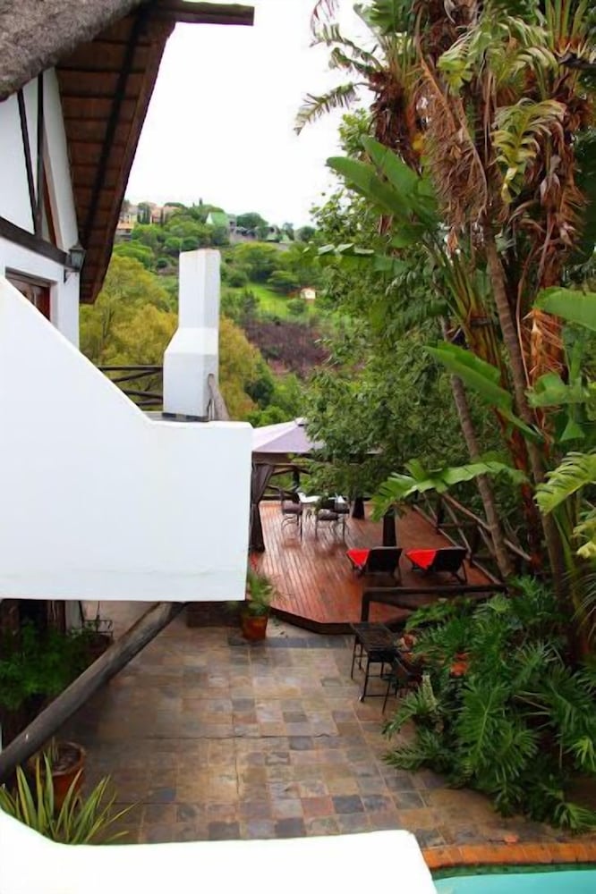 Coral Tree Inn 32/43