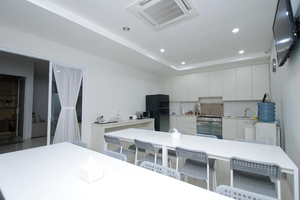 Mk House Scbd 14/26
