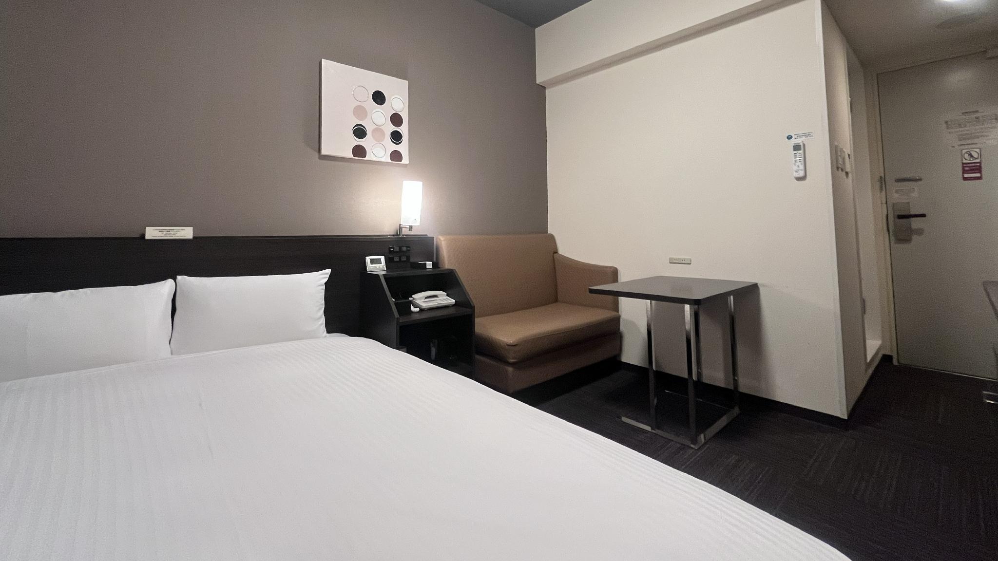 Semi Room, Comfort, Semi Double Bed, Smoking Type Not Guaranteed