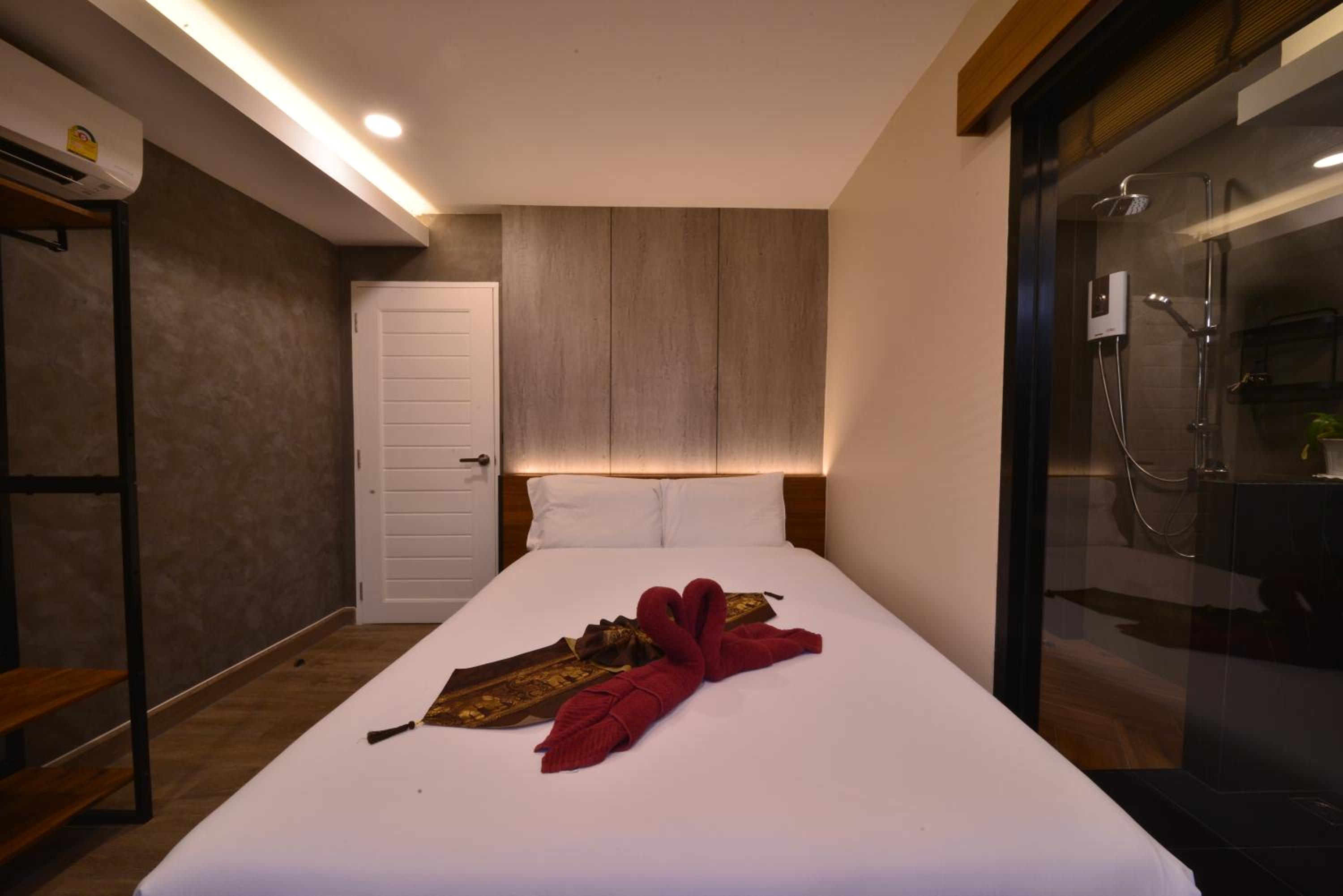 Suite, Sea View